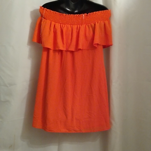Altar'd state of the shoulder orange tunic - Picture 5 of 6